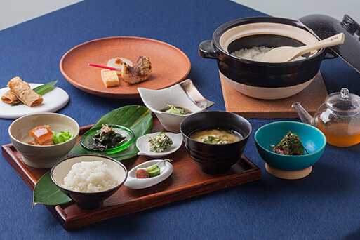 日替わりで洋食・和食をご用意いたしております。